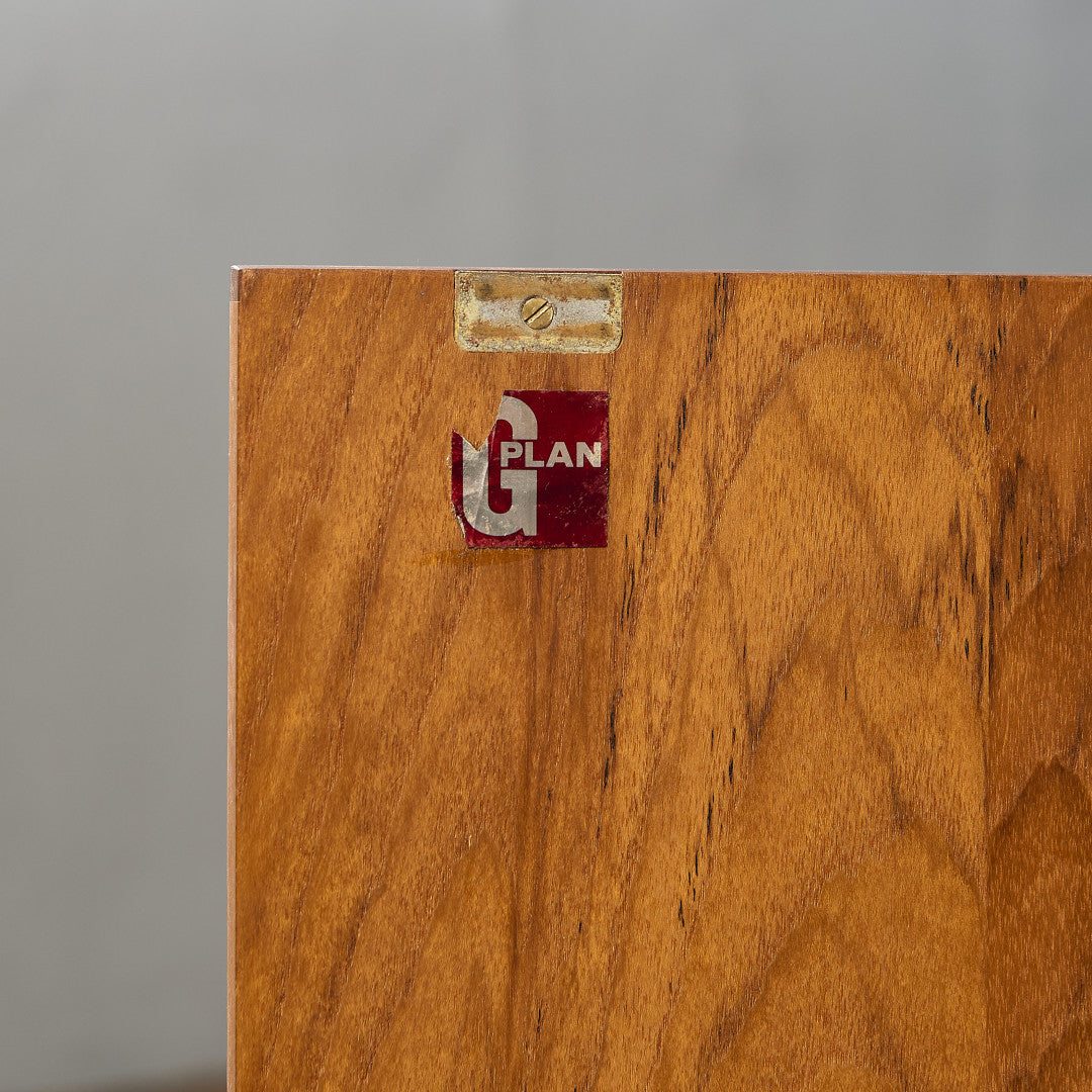 Brasilia ハイ サイドボード