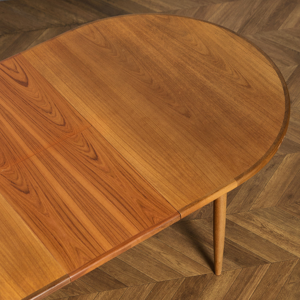 ヴィンテージ エクステンション オーバルダイニングテーブル