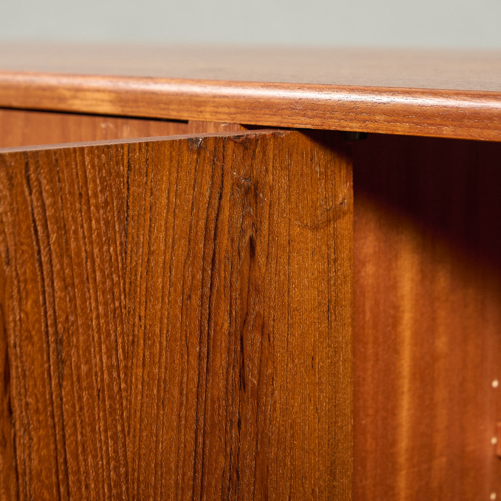 Fresco ヴィンテージ サイドボード カスタム アイアン ヘアピンレッグ