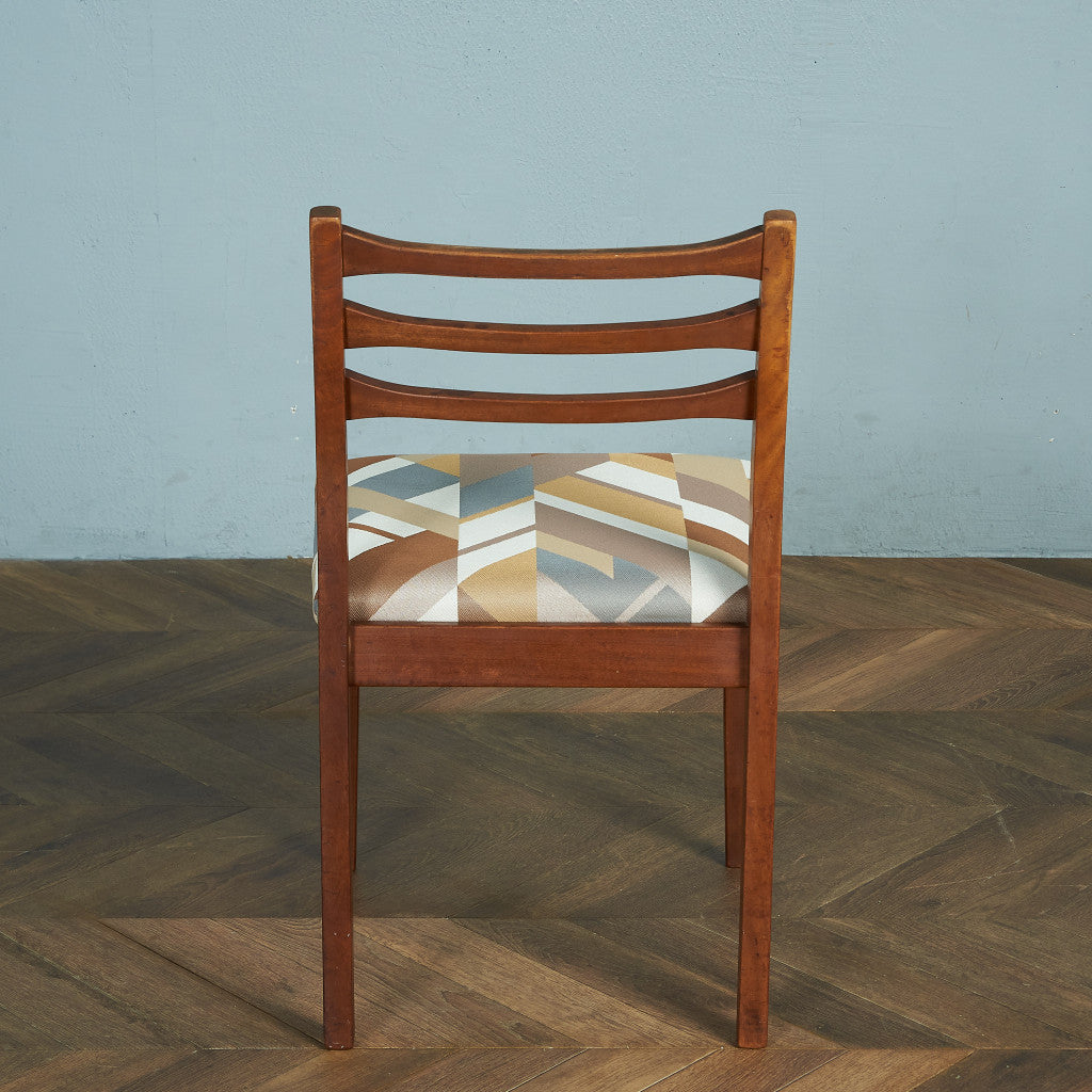 ヴィンテージ ダイニングチェア / 座面張替え済み (LUUM)