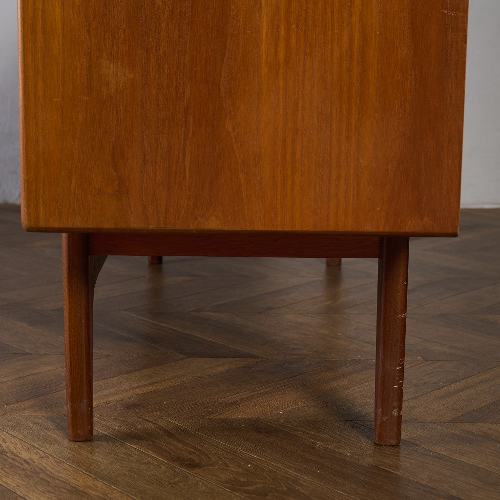 Fresco ヴィンテージ 脚付き サイドボード (4072)