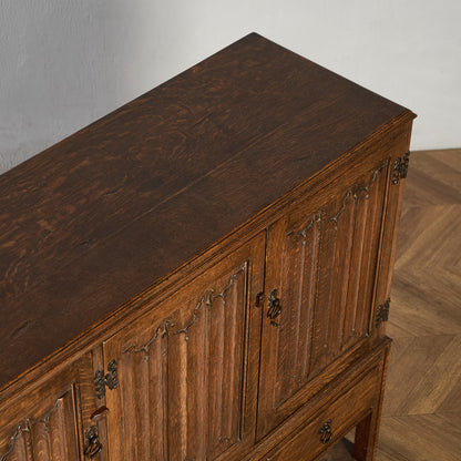 英国 クラシック サイドボード 食器棚