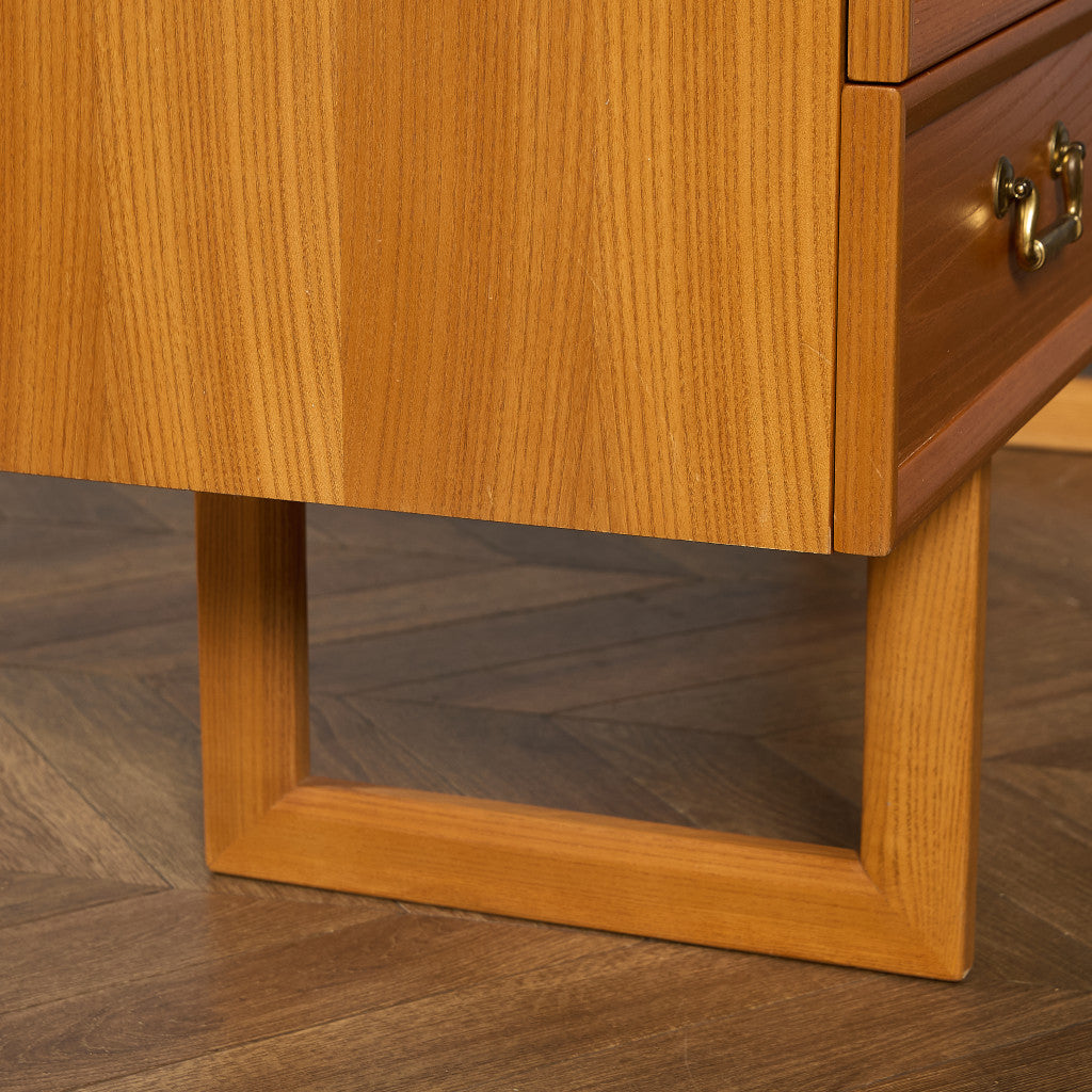 英国 ヴィンテージ ドレッシング デスク