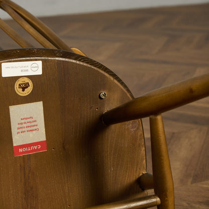 ヴィンテージ クエーカー アームチェア ラウンドゴールドラベル