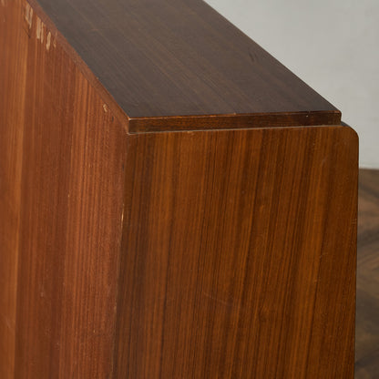 Brandon ヴィンテージ ガラスキャビネット