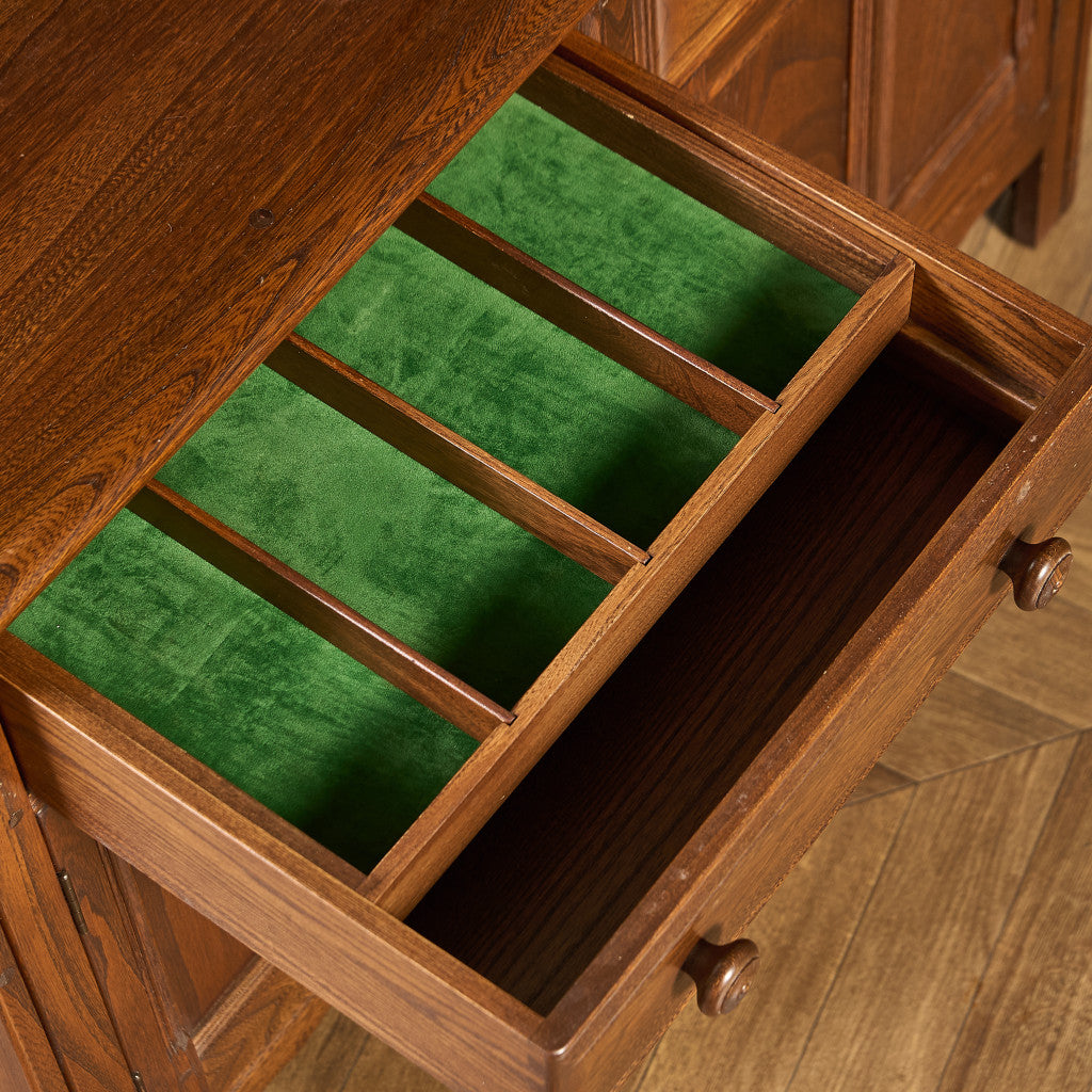 オールドコロニアル ウェルシュドレッサー エンボスゴールドメタルラベル