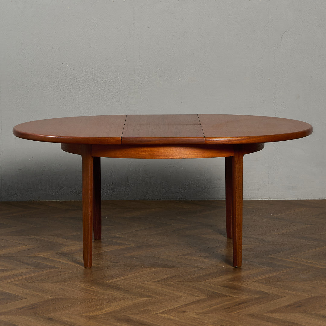 ヴィンテージ エクステンション ラウンドダイニングテーブル