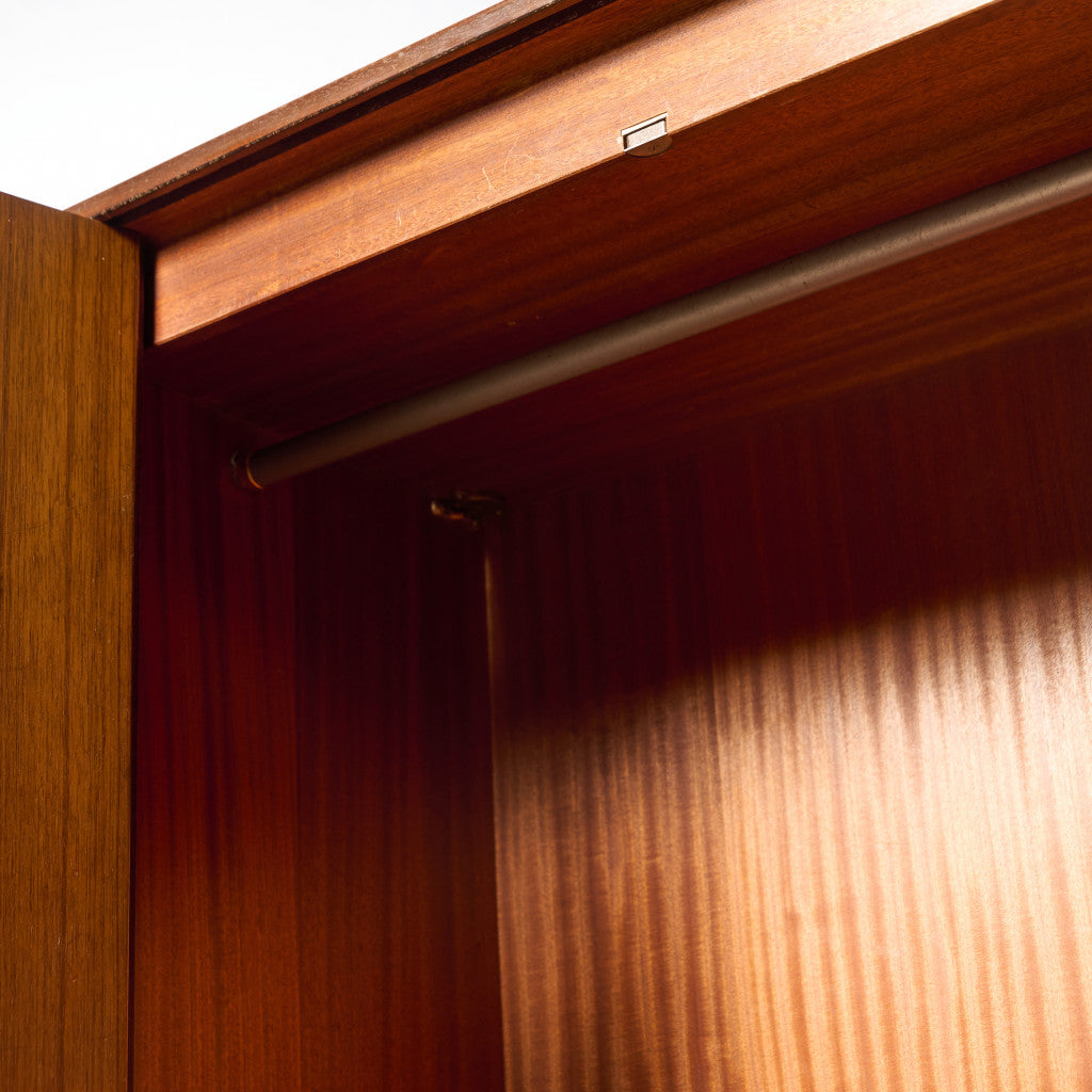 ヴィンテージ 3ドア ワードローブ 初期ゴールドラベル