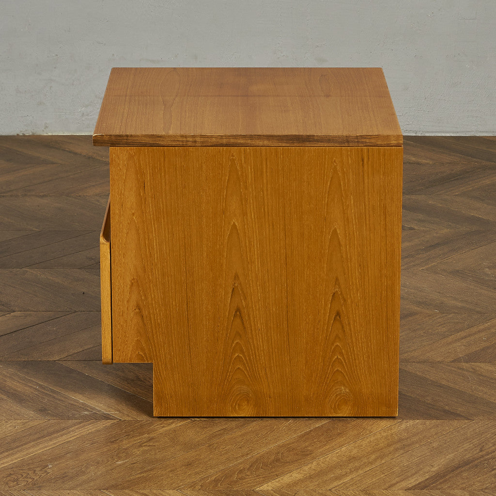 ヴィンテージ ベッドサイド キャビネット サイドテーブル