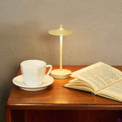 Pala ポータブルランプ / sand beige