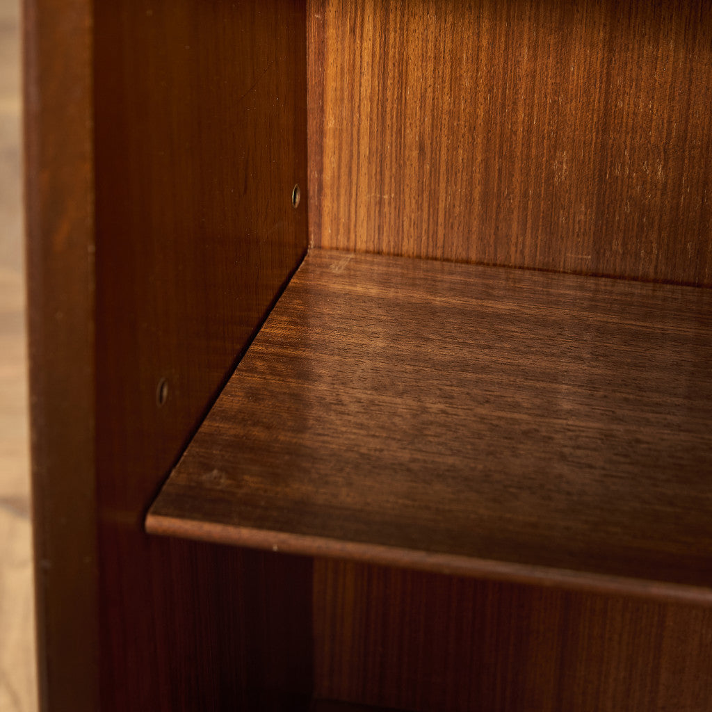 Brandon ヴィンテージ ガラスキャビネット