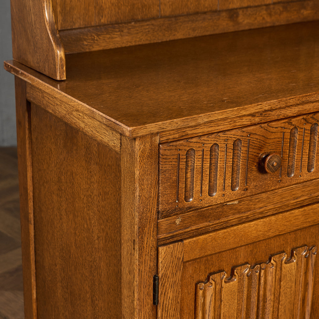 英国クラシック ウェルシュドレッサー  食器棚