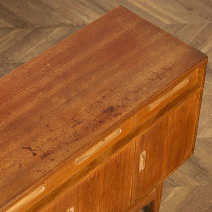 Fresco ヴィンテージ 脚付き サイドボード (4072)