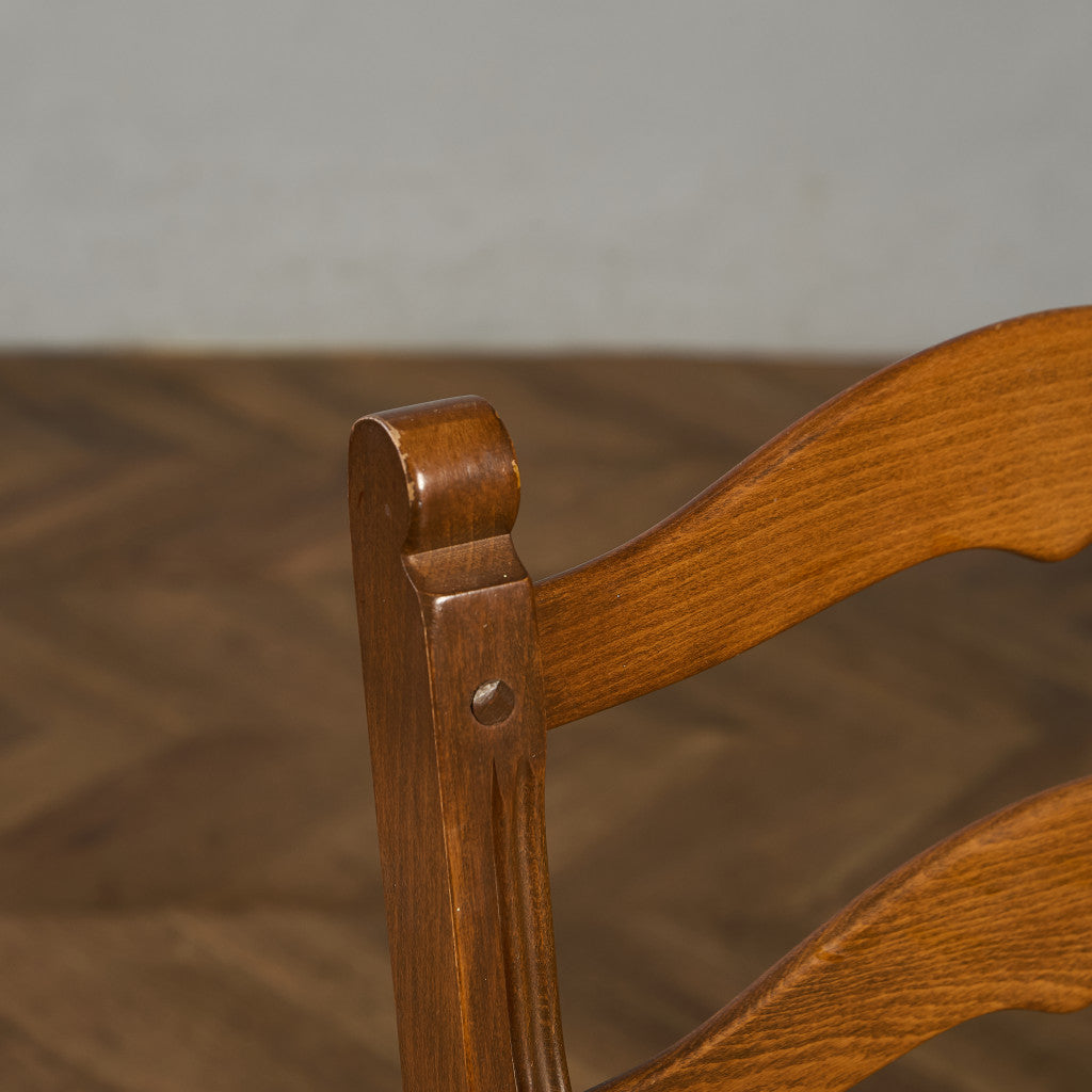 ラダーバックチェア (715) ラウンドゴールドラベル