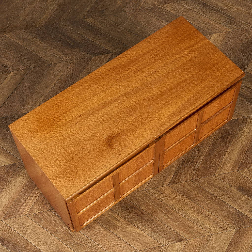 ネイサン Nathan ヴィンテージ AVボード #91756