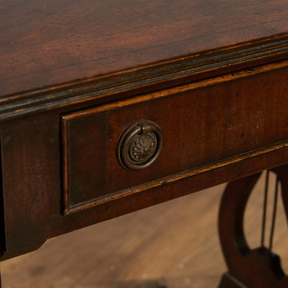 英国 クラシック ハープモチーフ バタフライ サイドテーブル