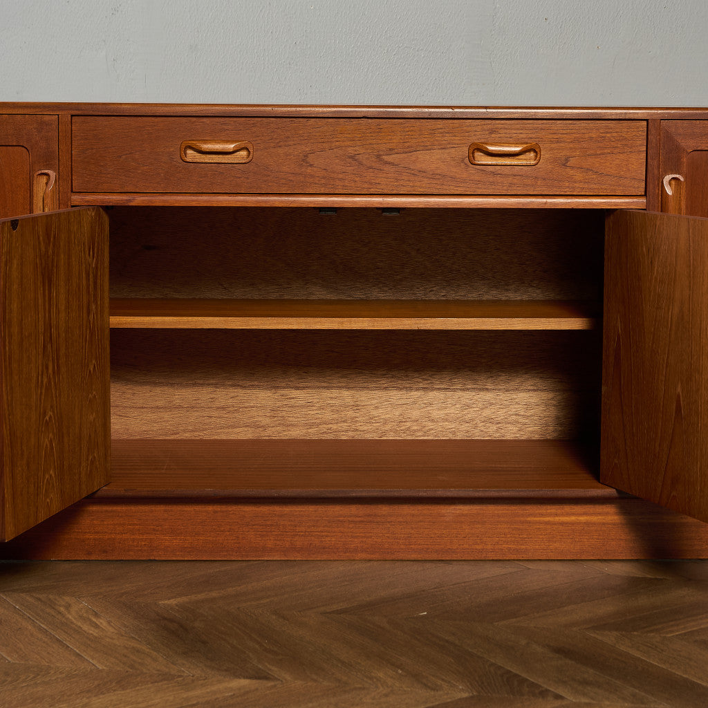 Fresco ヴィンテージ サイドボード