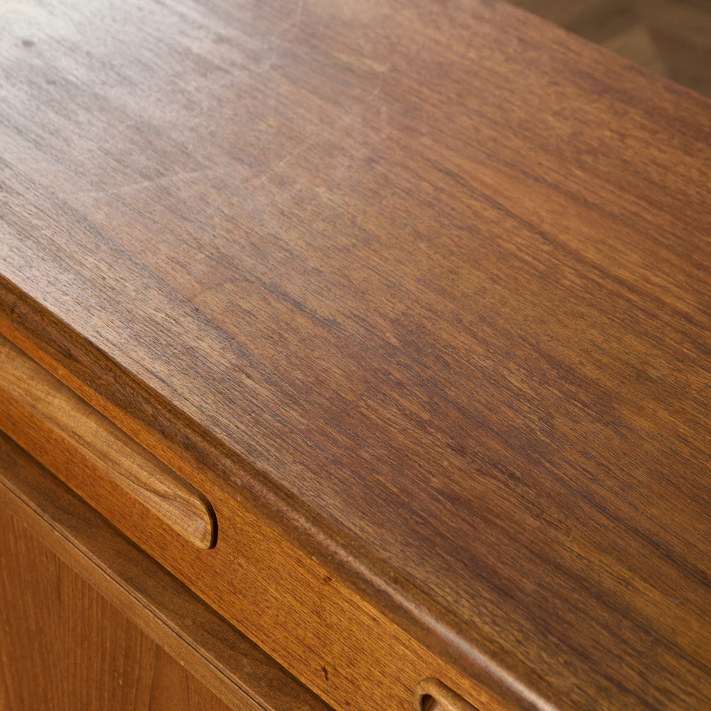 Fresco ヴィンテージ 脚付き サイドボード (4072)