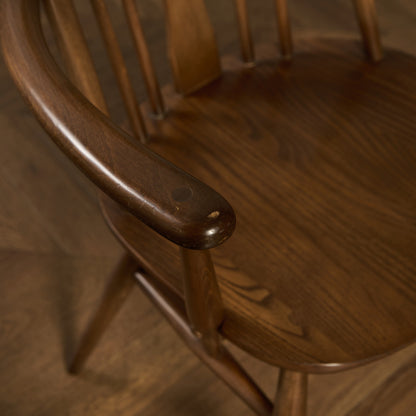 スワンバック アームチェア