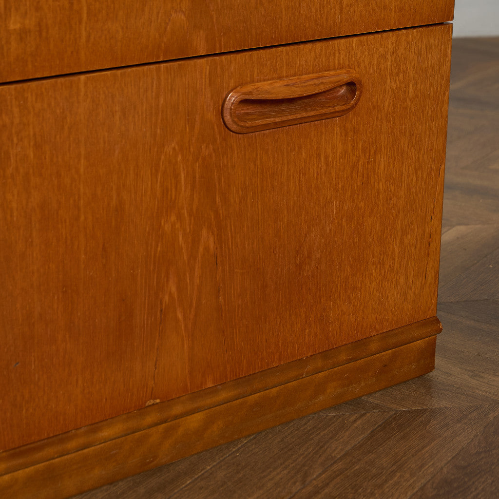 ヴィンテージ 3段チェスト