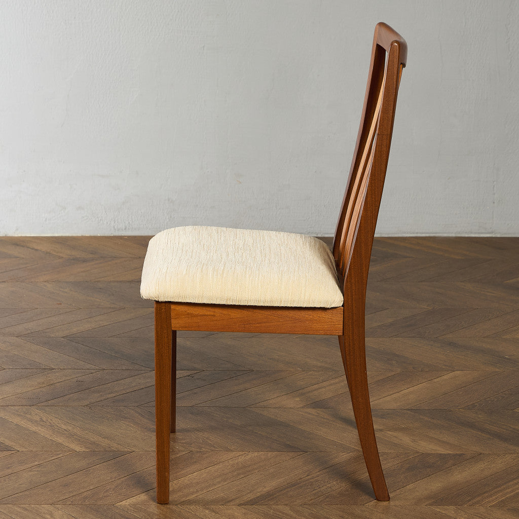 スラットバックチェア (4540)