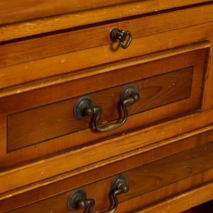 サイドキャビネット