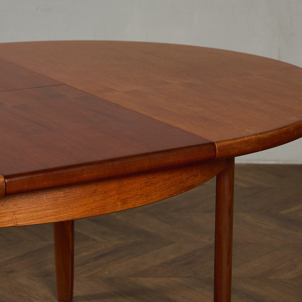 エリオッツ・オブ・ニューべリー Elliotts Of Newbury ヴィンテージ エクステンション ラウンド ダイニングテーブル #98394