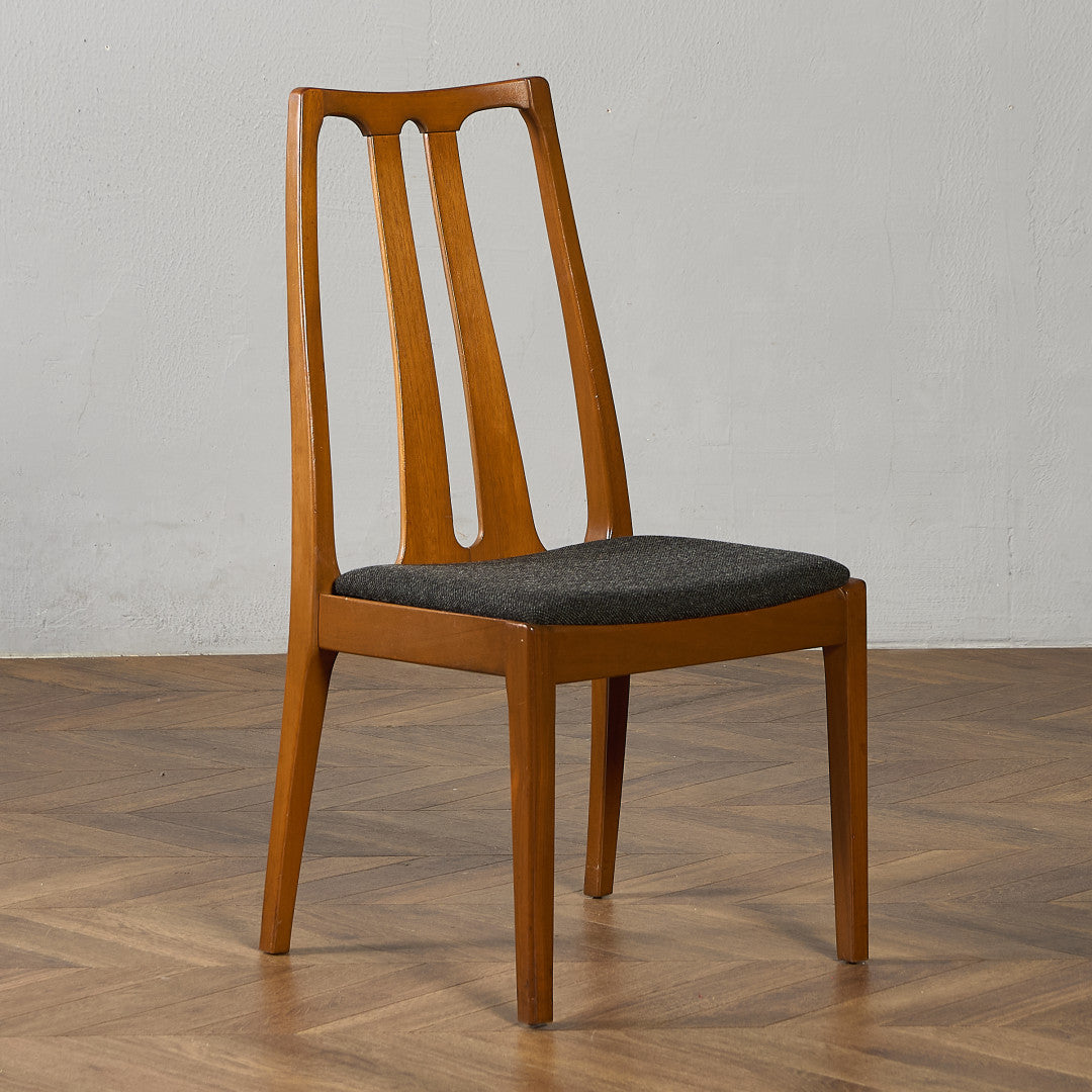 ダイニングチェア  座面張替え済み