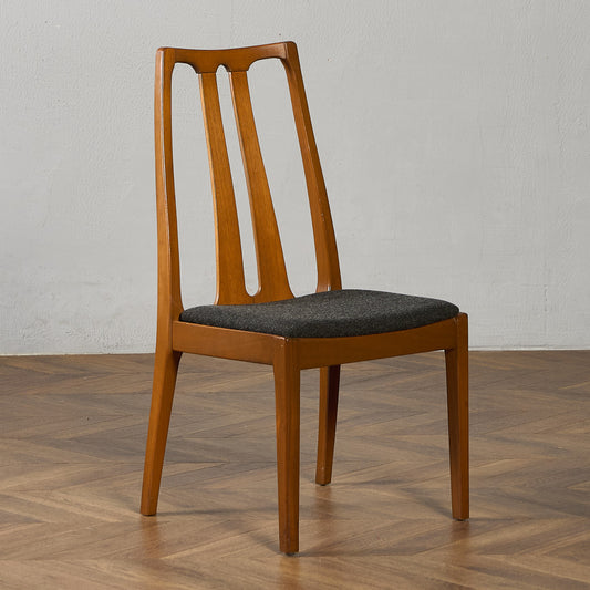 ダイニングチェア  座面張替え済み