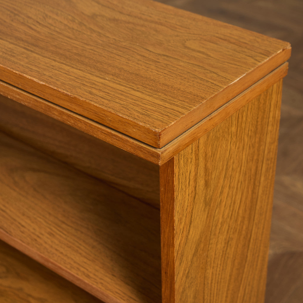 イギリス ヴィンテージ ブックシェルフ