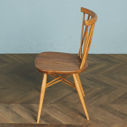 ラティスドチェア