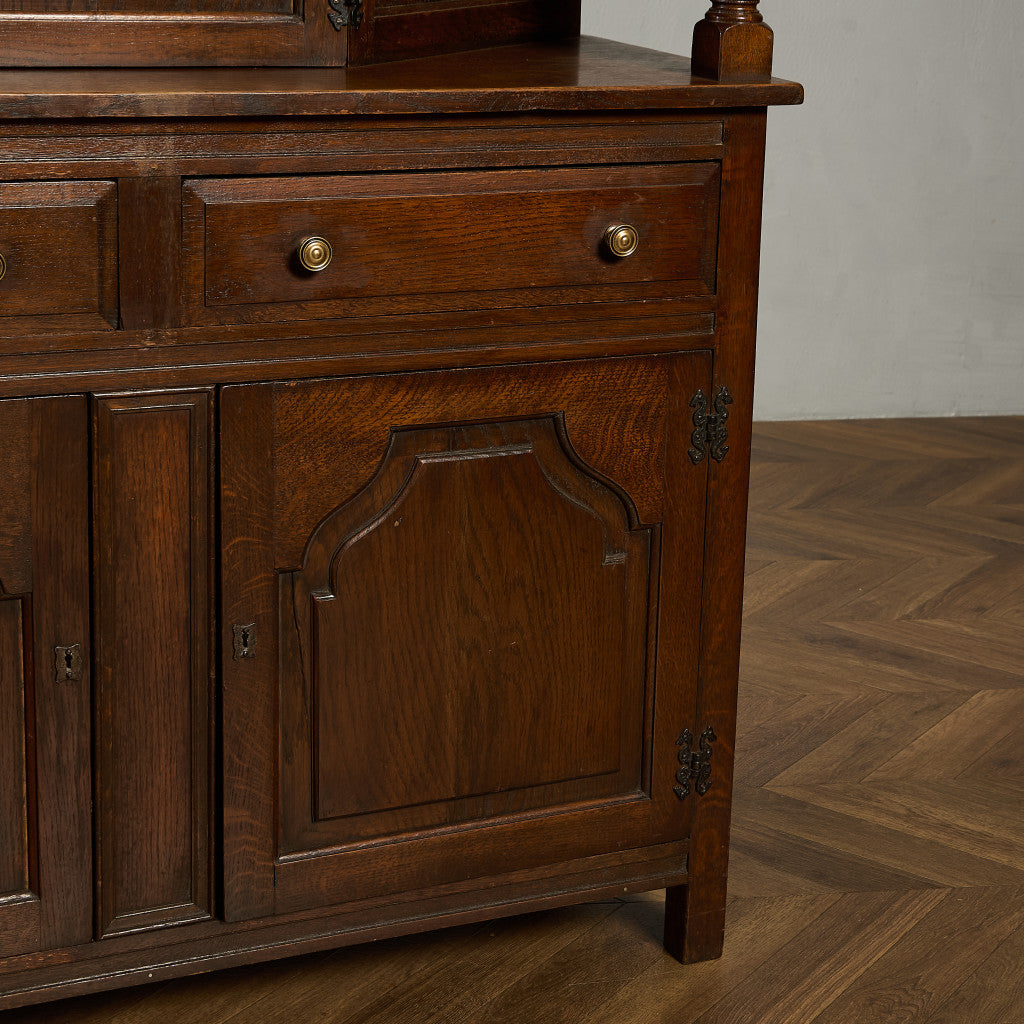 英国 クラシック コートカップボード 食器棚