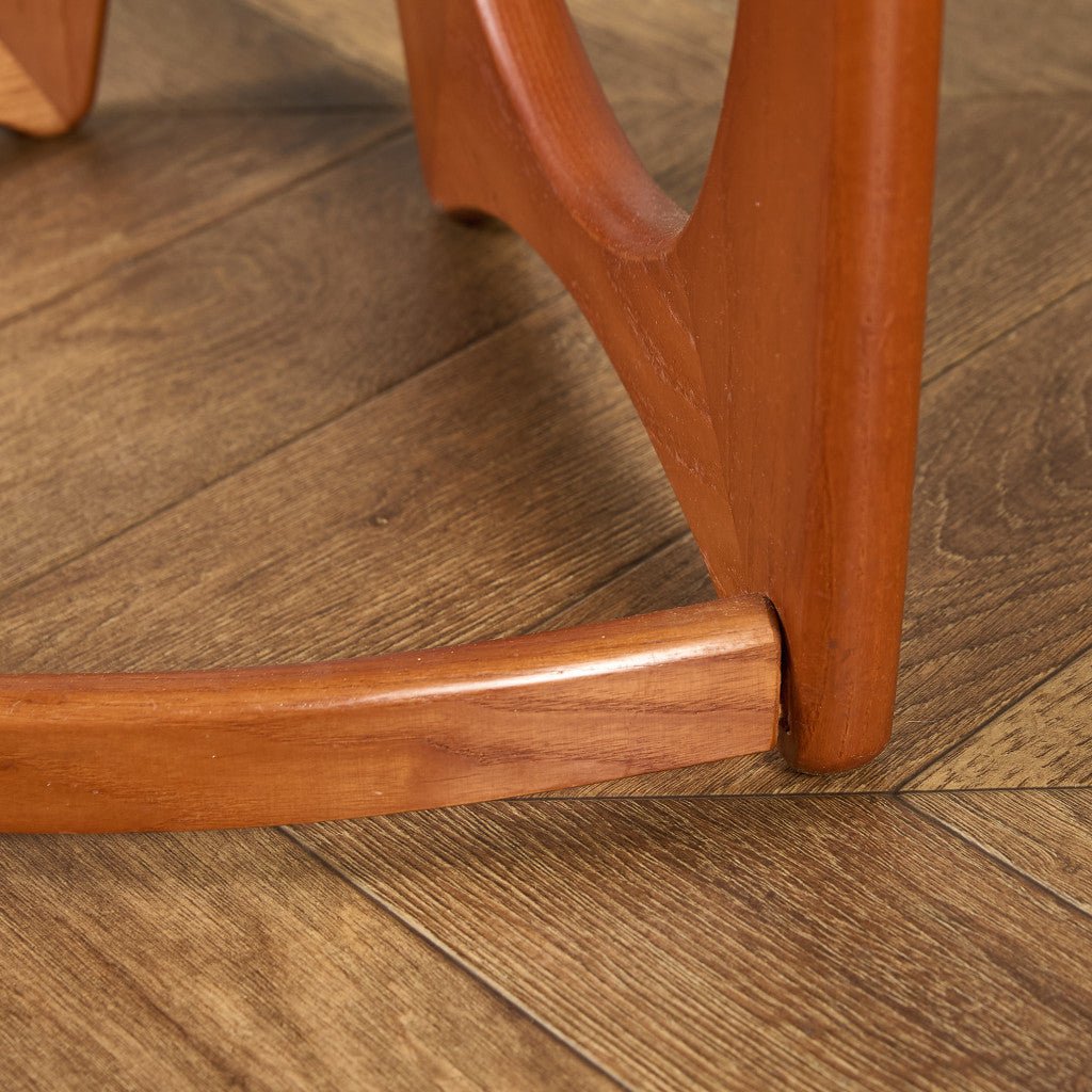 ヴィンテージ ガラストップ ネスト コーヒーテーブル