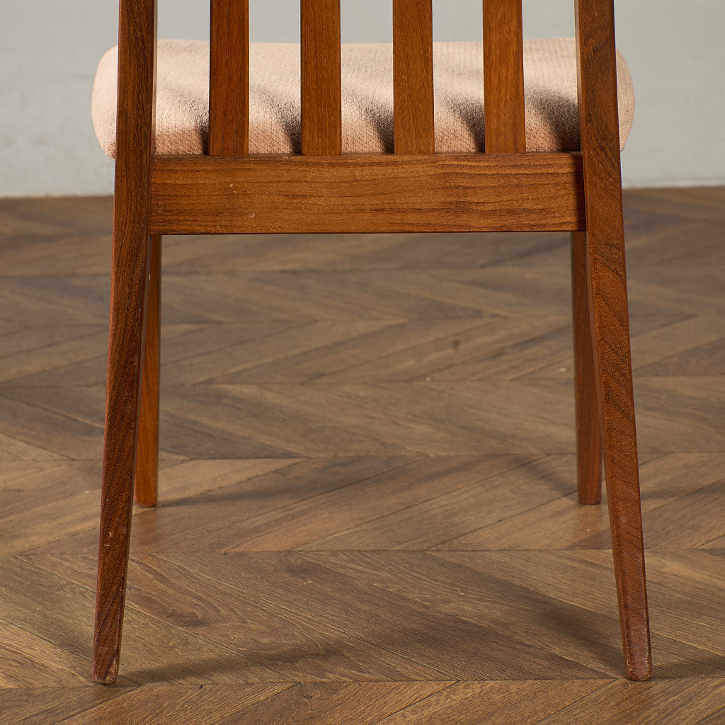 スラットバックチェア (4540)