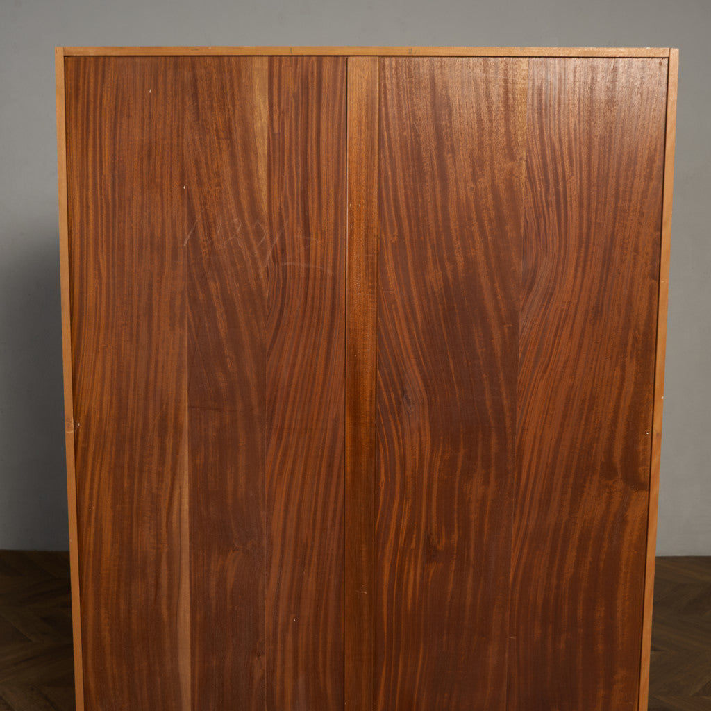 Chinese white ヴィンテージ 3ドア ワードローブ 初期ゴールドラベル