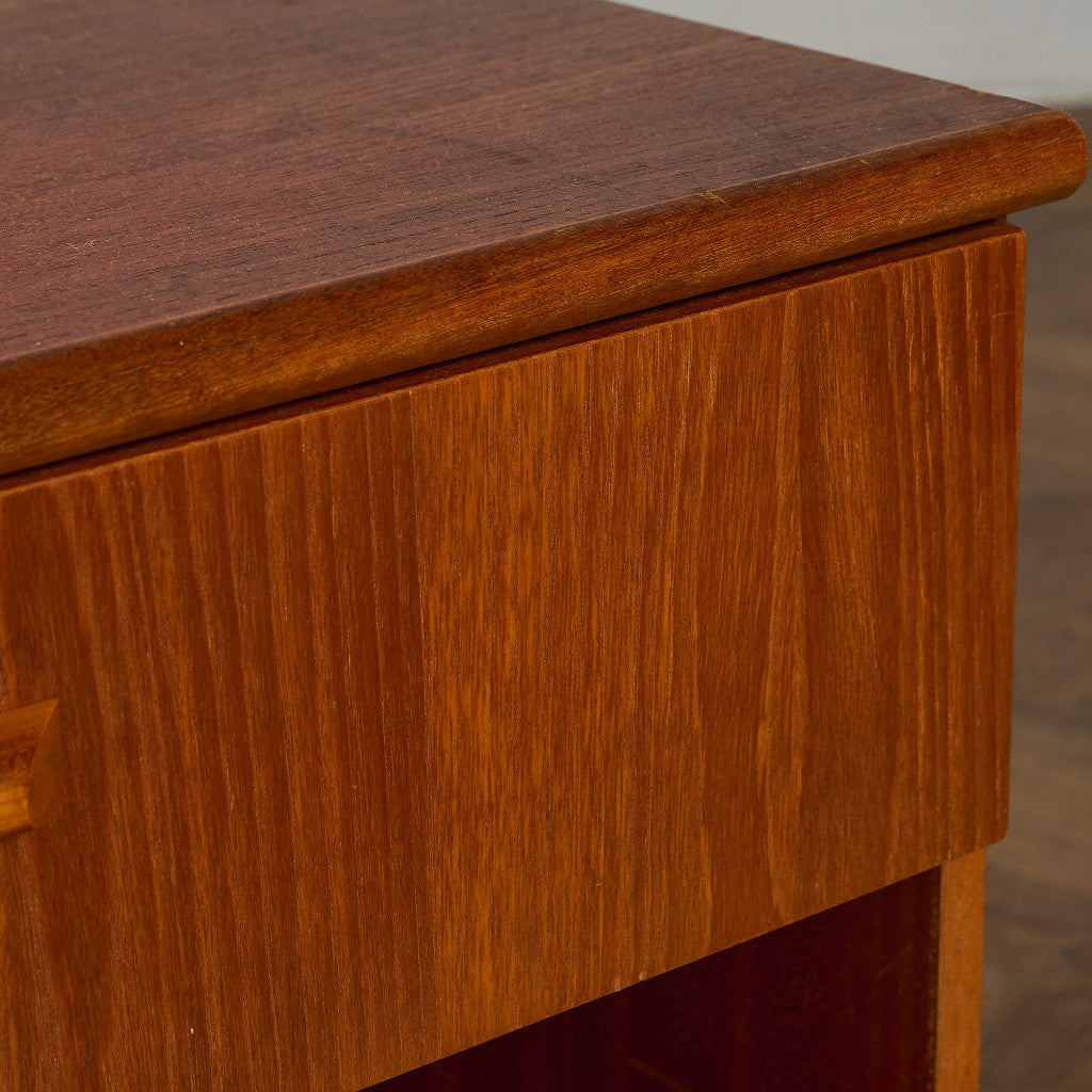 イギリス ヴィンテージ TVボード AVボード