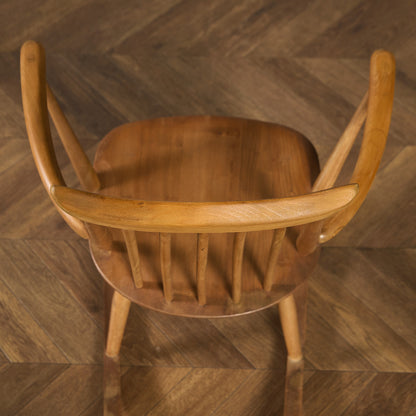 ヴィンテージ ゴールドスミスロッキングチェア