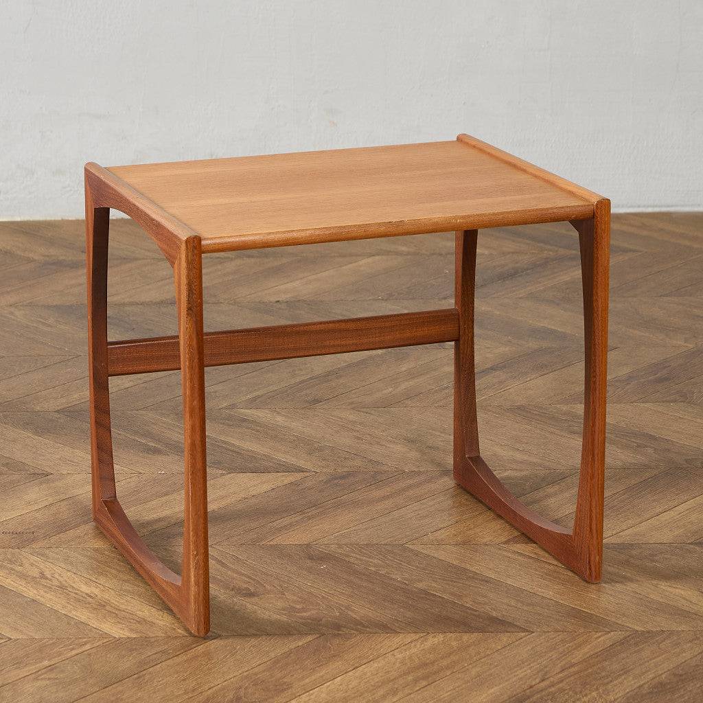 Quadrille ヴィンテージ ネストテーブル