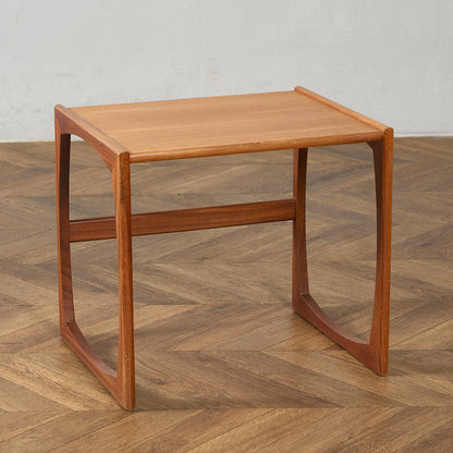 Quadrille ヴィンテージ ネストテーブル