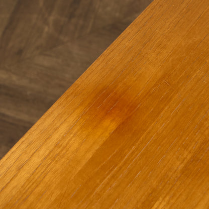 十字扉 ヴィンテージ キャビネット