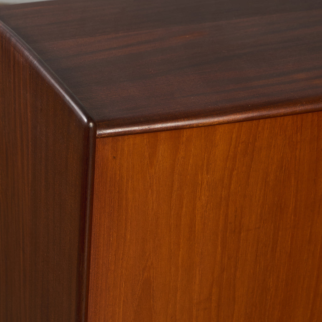 Volany ヴィンテージ サイドボード