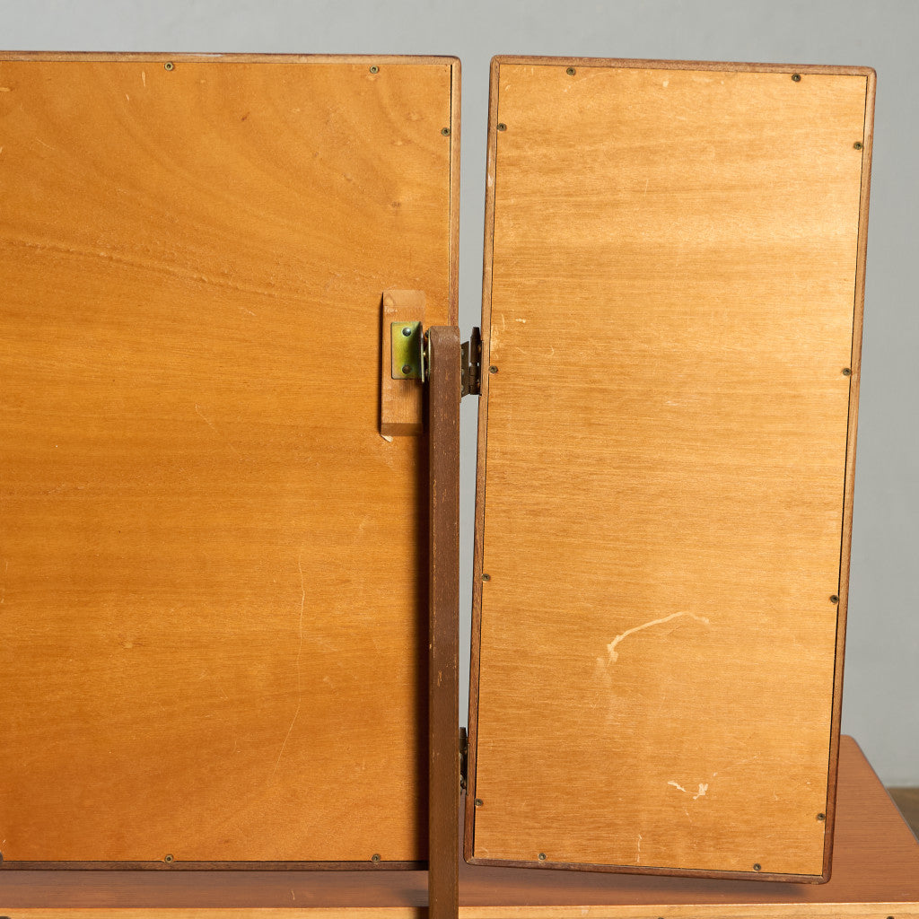 ニューフレスコ ドレッシングデスク (1986)