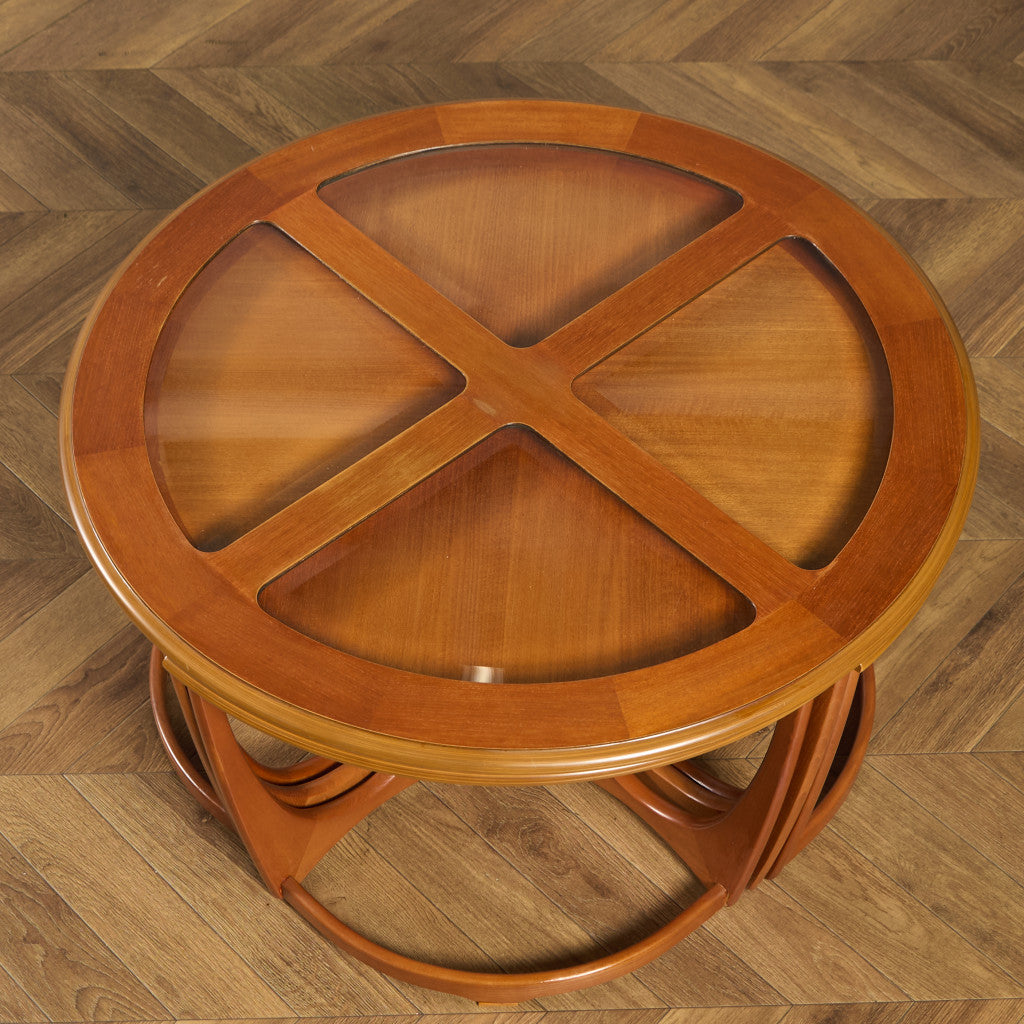 ヴィンテージ ガラストップ ネスト コーヒーテーブル