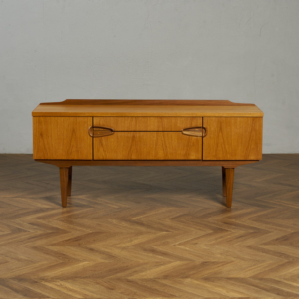 ヴィンテージ サイドボード