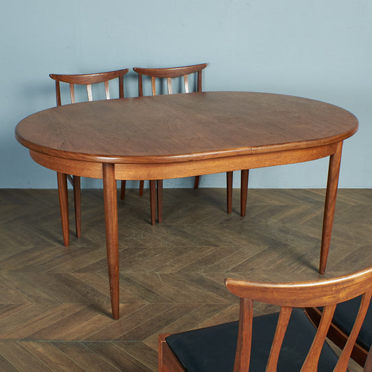 G-PLAN Vintage Extension Oval Dining Table #75958