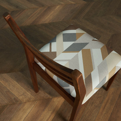 ヴィンテージ ダイニングチェア / 座面張替え済み (LUUM)