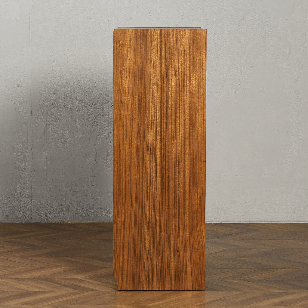 ヴィンテージ ワードローブ