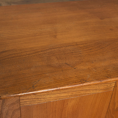 ウィンザー サイドボード