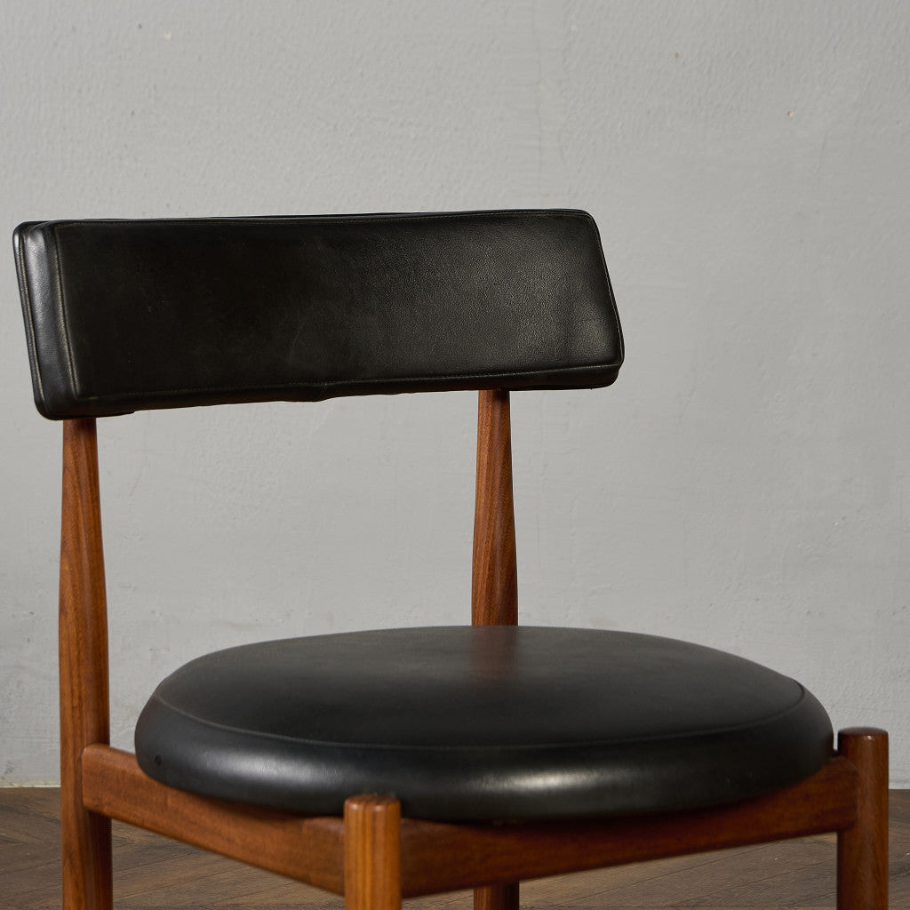 サーキュラーチェア