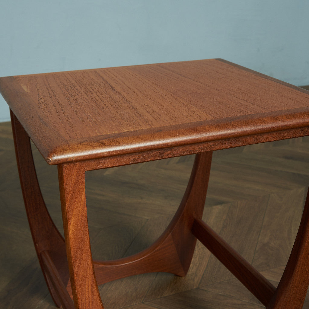 G-PLAN ヴィンテージ タイルトップ ネストテーブル サイドテーブル 花台 G-PLAN ジープラン タイルトップネストテーブル さ58-2